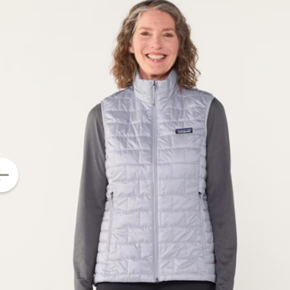 - NWT Patagonia Nano Puff Vest Women's-M